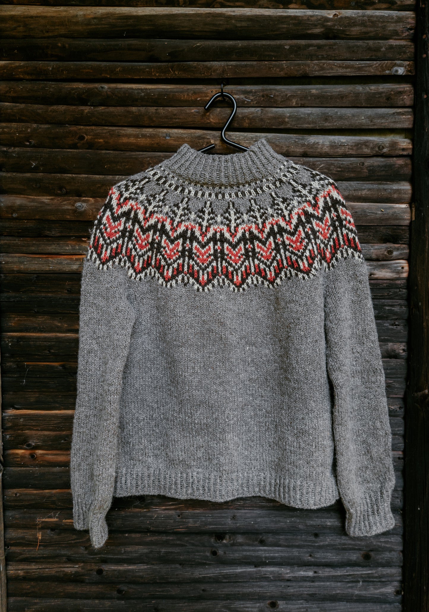 Ember Fox Sweater - Knitting Pattern